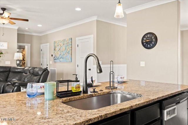433 Boulder Court, Johnson City, TN 37615