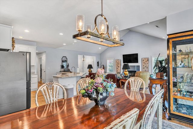 635 Spring Grove DR, Vinton, VA 24179