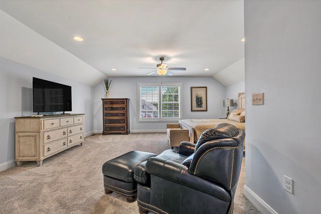 635 Spring Grove DR, Vinton, VA 24179