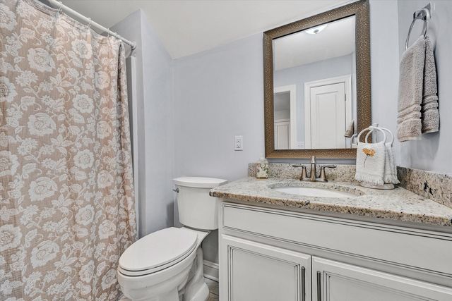635 Spring Grove DR, Vinton, VA 24179