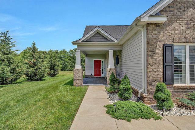 635 Spring Grove DR, Vinton, VA 24179