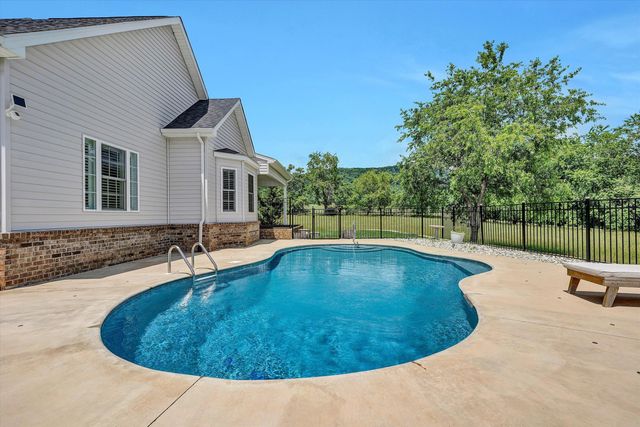 635 Spring Grove DR, Vinton, VA 24179