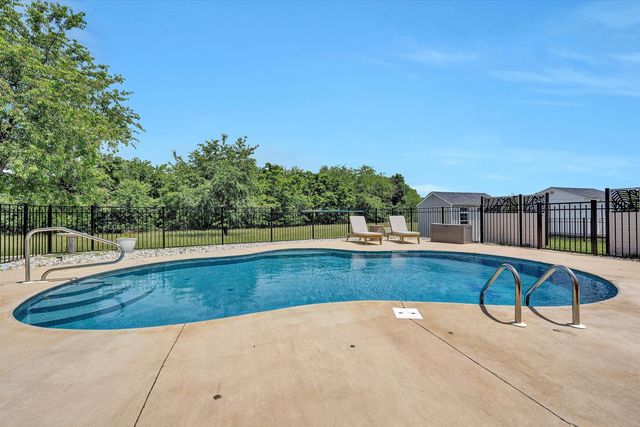 635 Spring Grove DR, Vinton, VA 24179