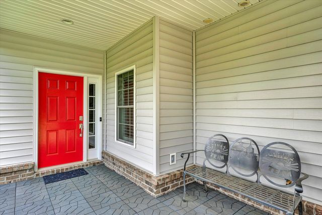 635 Spring Grove DR, Vinton, VA 24179