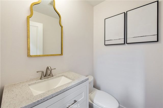 12 Arborside, Irvine, CA 92603