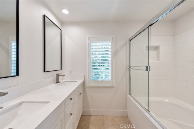 12 Arborside, Irvine, CA 92603