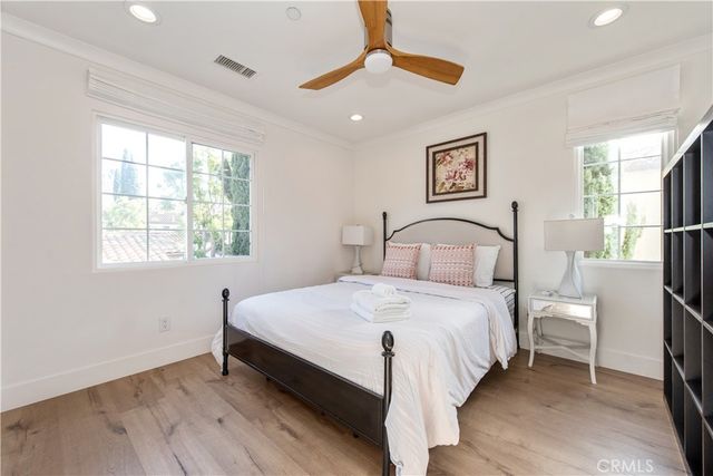 12 Arborside, Irvine, CA 92603