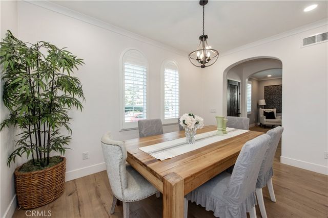 12 Arborside, Irvine, CA 92603