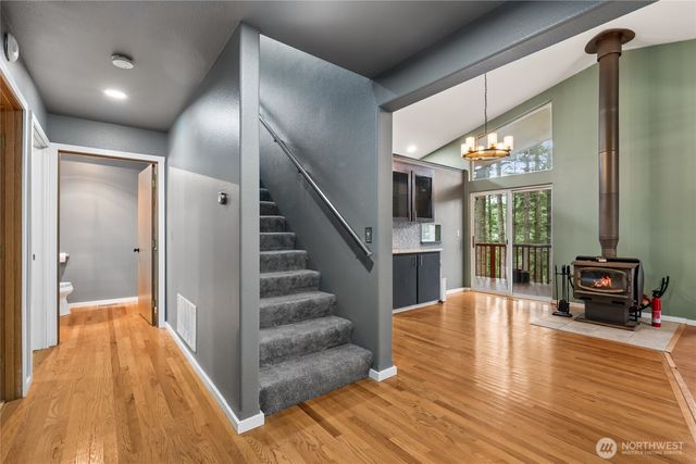 17631 Clear Lake Boulevard SE, Yelm, WA 98597