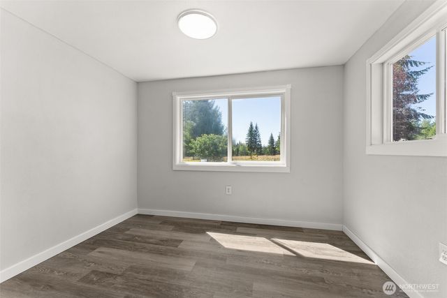 1296 Centralia Alpha Rd, Chehalis, WA 98532