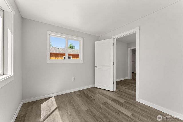 1296 Centralia Alpha Rd, Chehalis, WA 98532