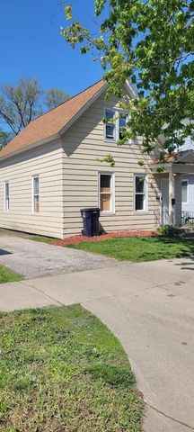 127 E 15th Street, Holland, MI 49423