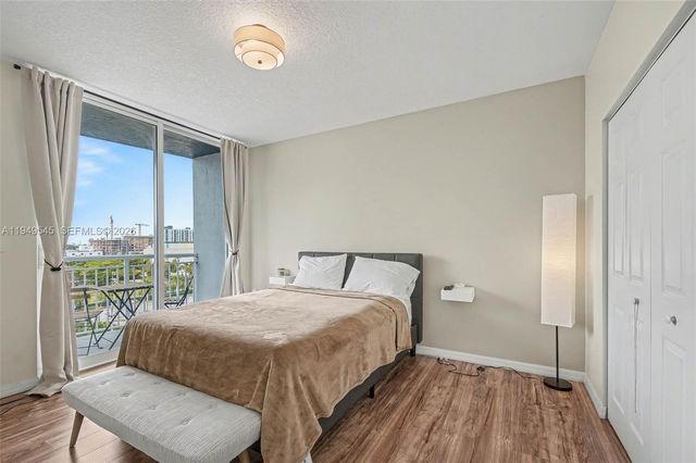 275 NE 18th St 703, Miami, FL 33132