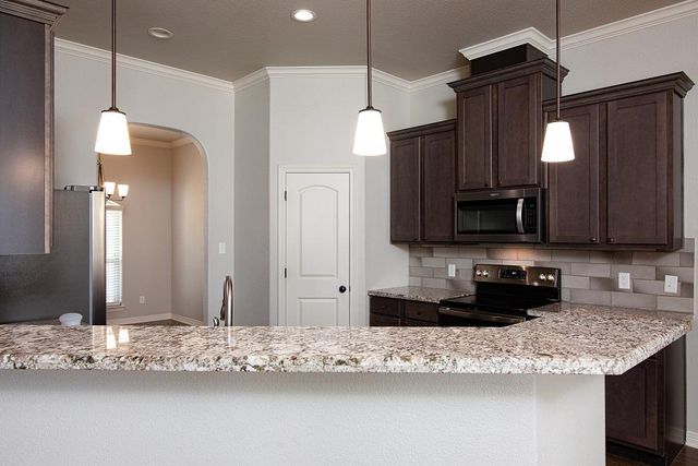 120 Metheglin DR, Temple, TX 76502