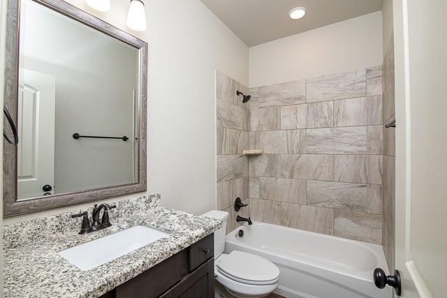 120 Metheglin DR, Temple, TX 76502