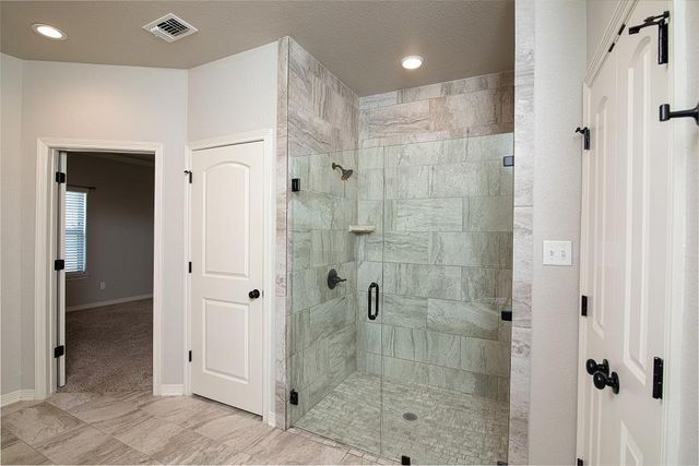 120 Metheglin DR, Temple, TX 76502