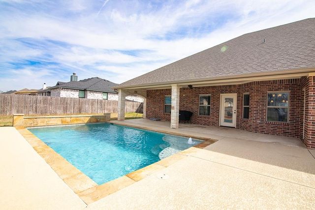 120 Metheglin DR, Temple, TX 76502
