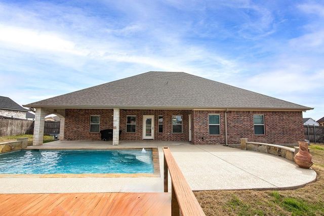 120 Metheglin DR, Temple, TX 76502