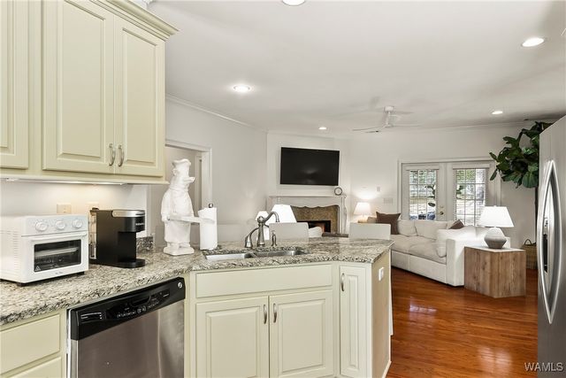 1277 Wellesley Green, Tuscaloosa, AL 35406