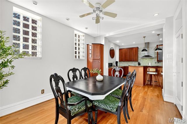 4624 Pershing Place, St Louis, MO 63108