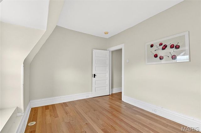 4624 Pershing Place, St Louis, MO 63108