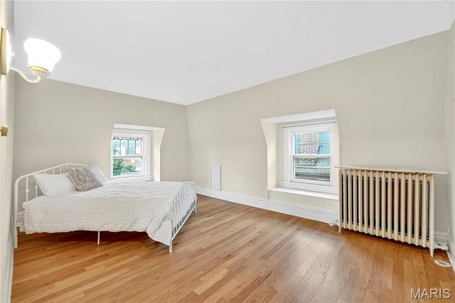 4624 Pershing Place, St Louis, MO 63108