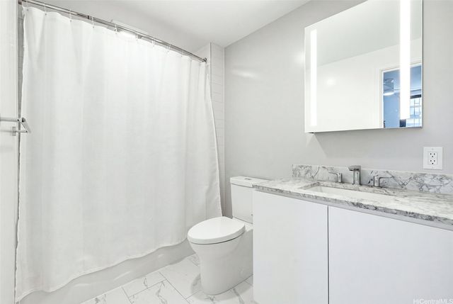 987 Queen Street 2814, Honolulu, HI 96814