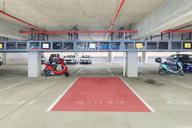 987 Queen Street 2814, Honolulu, HI 96814