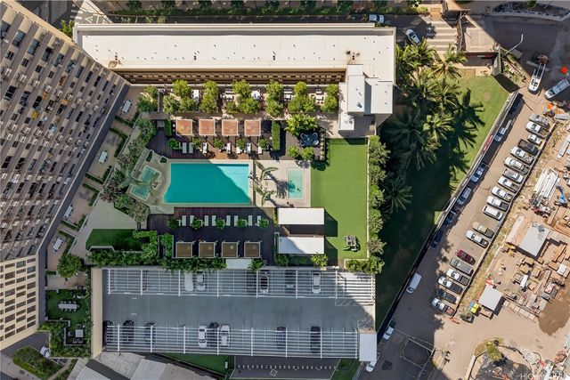 987 Queen Street 2814, Honolulu, HI 96814