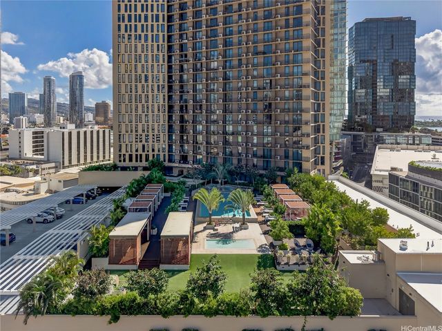 987 Queen Street 2814, Honolulu, HI 96814