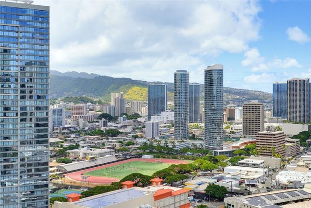987 Queen Street 2814, Honolulu, HI 96814