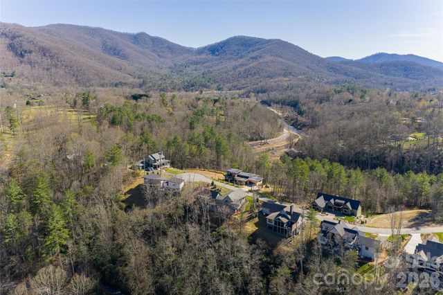 162 Riverbend Forest Drive, Asheville, NC 28805
