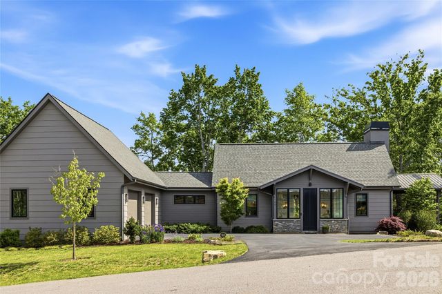 162 Riverbend Forest Drive, Asheville, NC 28805
