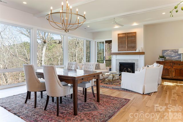 162 Riverbend Forest Drive, Asheville, NC 28805