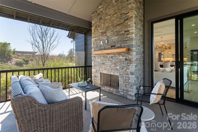 162 Riverbend Forest Drive, Asheville, NC 28805