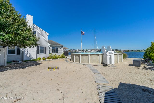 782 North Drive, Brick, NJ 08724