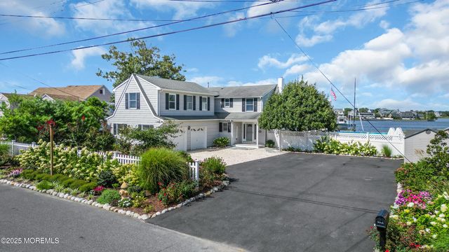 782 North Drive, Brick, NJ 08724