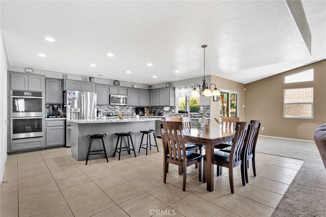 20134 Skyline Ranch Drive, Apple Valley, CA 92308