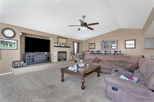 20134 Skyline Ranch Drive, Apple Valley, CA 92308