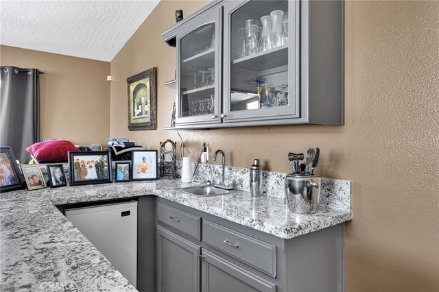 20134 Skyline Ranch Drive, Apple Valley, CA 92308