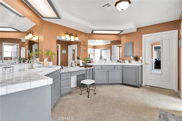 20134 Skyline Ranch Drive, Apple Valley, CA 92308