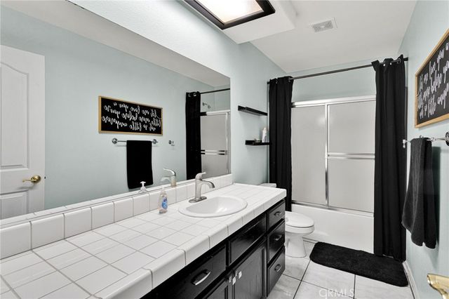 20134 Skyline Ranch Drive, Apple Valley, CA 92308