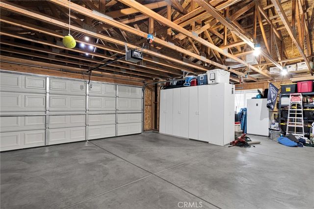 20134 Skyline Ranch Drive, Apple Valley, CA 92308