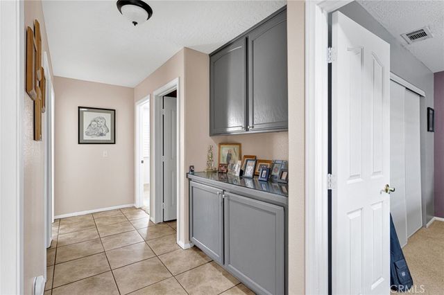 20134 Skyline Ranch Drive, Apple Valley, CA 92308