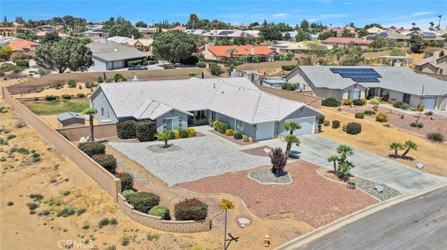 20134 Skyline Ranch Drive, Apple Valley, CA 92308