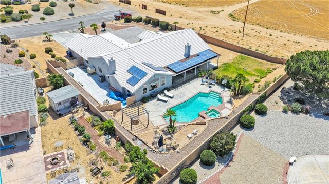 20134 Skyline Ranch Drive, Apple Valley, CA 92308