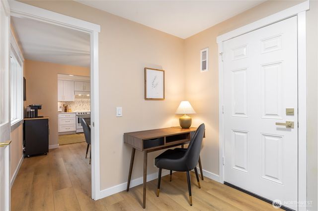 293 146th Place NE, Bellevue, WA 98007