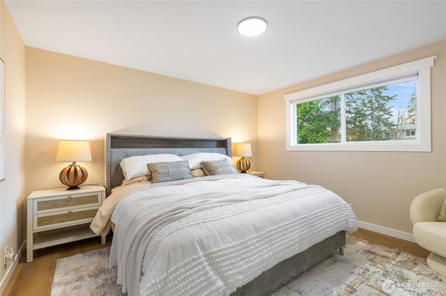 293 146th Place NE, Bellevue, WA 98007