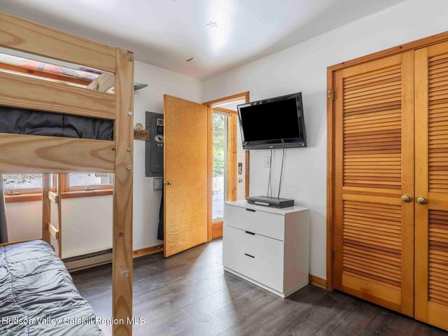 76 Loo Bridge Lane 12 B, Windham, NY 12496