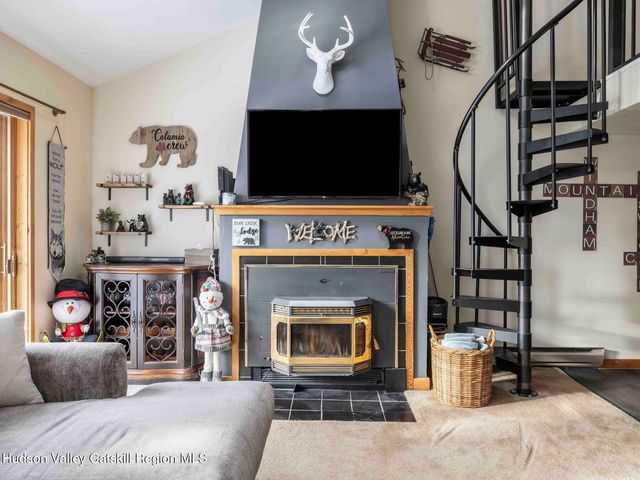 76 Loo Bridge Lane 12 B, Windham, NY 12496